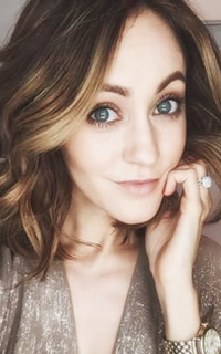 905eb6c66ca17bee66cdf00309f88735--sarah-smiles-hair-inspo.png