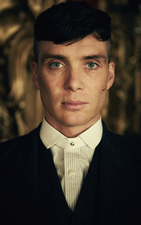 21CD901900000578-3576087-_Cillian_Murphy_s_cheekbones_deserve_their_own_spin_off_series_P-a-36_1462489018477.png