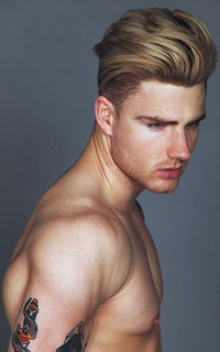 55a90b39a4fa6f7b03b88e85b8248e8c--thomas-davenport-mens-hair.png