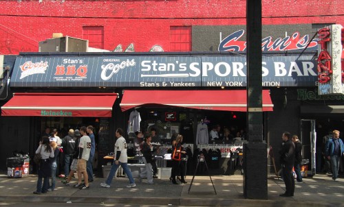 Stan's Sports Bar