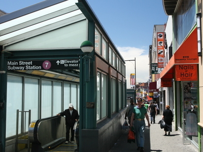 Flushing-Main-Street-stacja.jpg